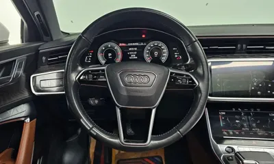 Audi A6 2021, 190361 км, за 17001.44 USD - фото 13