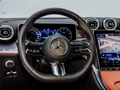Mercedes-Benz GLC 2025, 41500 км, за 39434.2 USD - фото 20