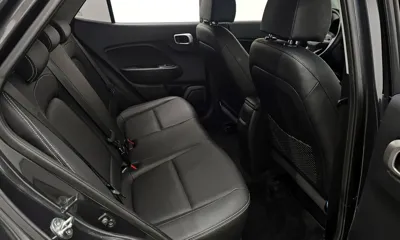 Hyundai Venue 2021, 50864 км, за 10418.7 USD - фото 12