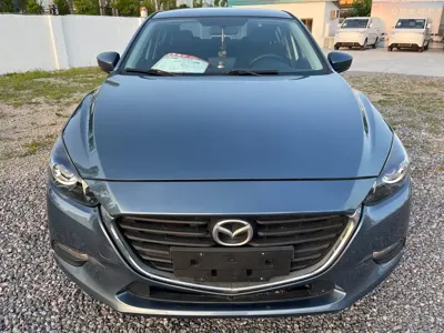 Mazda 3 Axela 2017, 50000 км, за 5373.45 USD