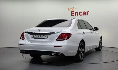 Mercedes-Benz E-Class 2020, 93162 км, за 17549.65 USD