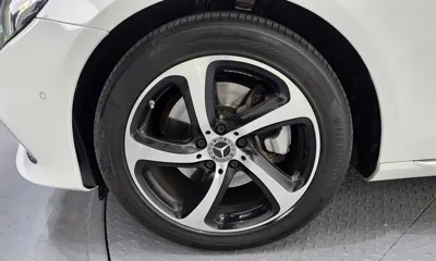 Mercedes-Benz E-Class 2020, 93162 км, за 17549.65 USD