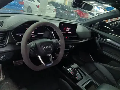 Audi Q5L 2024, 16400 км, за 34328.2 USD - фото 12