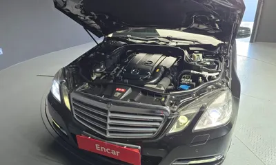 Mercedes-Benz E-Class 2011, 200408 км, за 3085.2 USD - фото 6