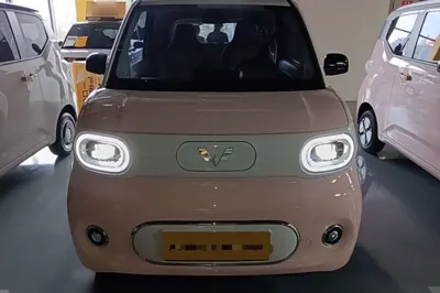 Wuling Hongguang MINIEV 2024, 9900 км, за 7244 USD