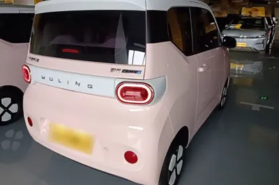 Wuling Hongguang MINIEV 2024, 9900 км, за 7244 USD - фото 6