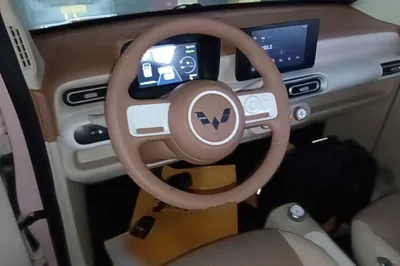 Wuling Hongguang MINIEV 2024, 9900 км, за 7244 USD - фото 18