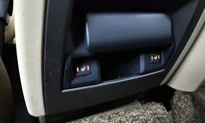 Land Rover Discovery 2016, 101141 км, за 21803.76 USD - фото 19