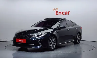 Kia K5 · 2016 год