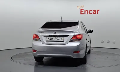 Hyundai Accent 2012, 157270 км, за 2866.45 USD