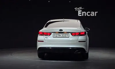 Kia K5 2019, 113229 км, за 6175.65 USD