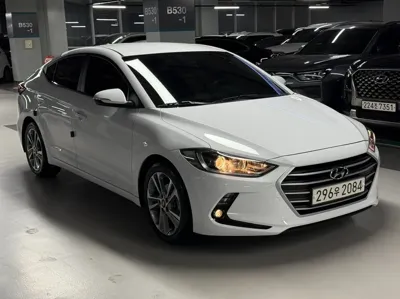 Hyundai Avante 2018, 108262 км, за 4457.14 USD