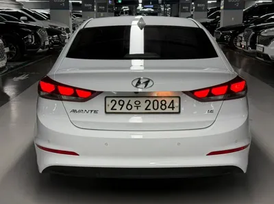 Hyundai Avante 2018, 108262 км, за 4457.14 USD