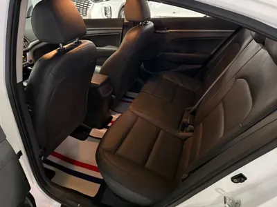 Hyundai Avante 2018, 108262 км, за 4417.13 USD - фото 10