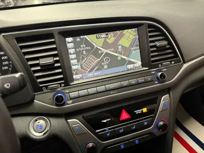 Hyundai Avante 2018, 108262 км, за 4417.13 USD - фото 13