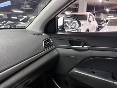 Hyundai Avante 2018, 108262 км, за 4417.13 USD - фото 17