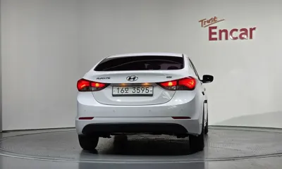 Hyundai Avante 2014, 57449 км, за 2927.4 USD