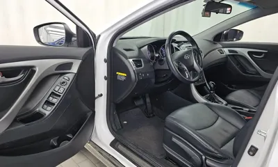 Hyundai Avante 2014, 57449 км, за 2927.4 USD - фото 10