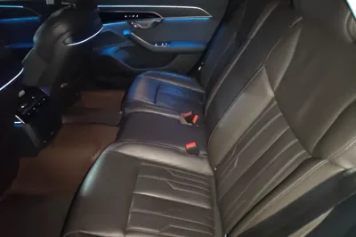 Audi A8 2019, 160500 км, за 46228 USD
