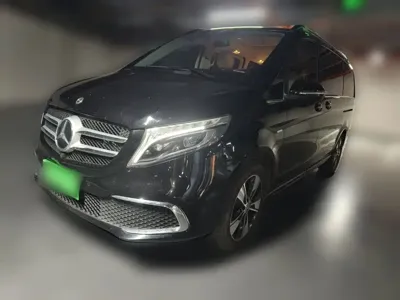 Mercedes-Benz V-Class 2022, 59800 км, за 35023.62 USD