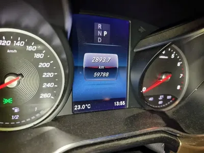 Mercedes-Benz V-Class 2022, 59800 км, за 35023.62 USD