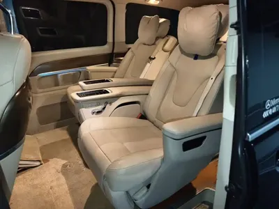 Mercedes-Benz V-Class 2022, 59800 км, за 34854.41 USD - фото 15
