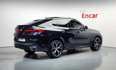 BMW X6 2023, 41790 км, за 55255.78 USD