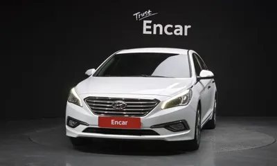 Hyundai Sonata 2016, 79272 км, за 6144.7 USD