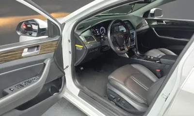 Hyundai Sonata 2016, 79272 км, за 6144.7 USD - фото 11
