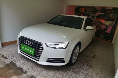 Audi A4L · 2017 год