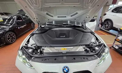 BMW i4 2025, 12670 км, за 46932.87 USD - фото 6