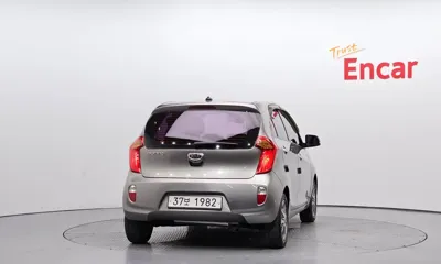 Kia Morning 2012, 143918 км, за 1788.08 USD
