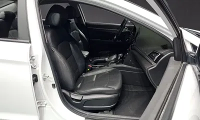 Hyundai Avante 2017, 156705 км, за 3971.38 USD - фото 10