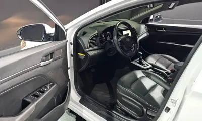 Hyundai Avante 2017, 156705 км, за 3971.38 USD - фото 12