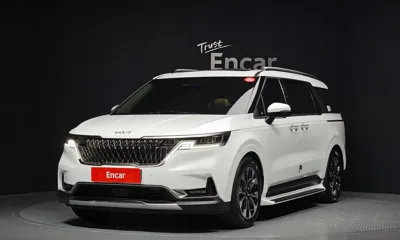 Kia Canival · 2023 год