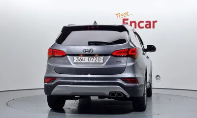 Hyundai Santafe 2016, 170875 км, за 6437.2 USD