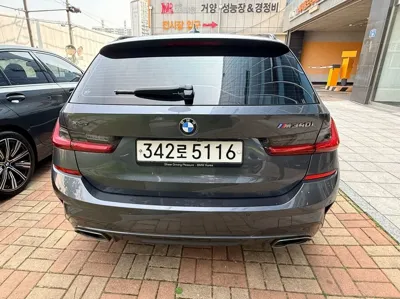 BMW 3-Series 2021, 58330 км, за 32390.29 USD