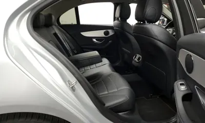 Mercedes-Benz C-Class 2017, 18153 км, за 14614.58 USD - фото 12