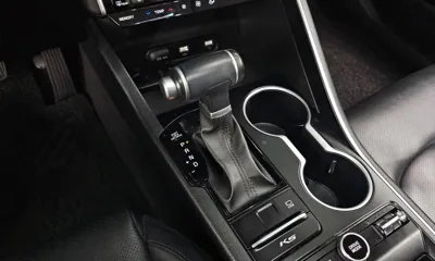 Kia K5 2021, 81283 км, за 11189.18 USD - фото 9