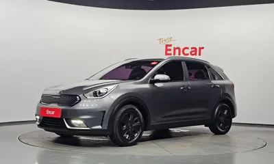 Kia Niro · 2017 год