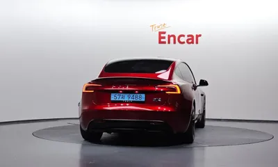 Tesla Model 3 2024, 15893 км, за 39057.37 USD