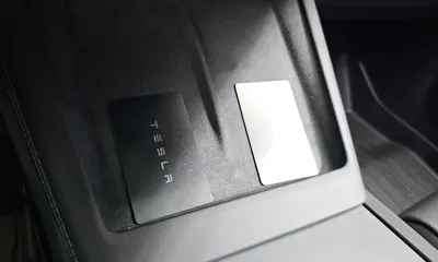 Tesla Model 3 2024, 15893 км, за 39057.37 USD - фото 32