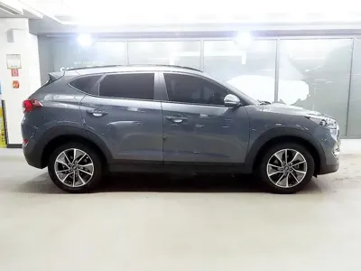 Hyundai Tucson 2018, 66403 км, за 9867.54 USD