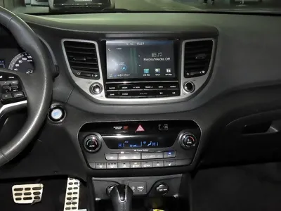 Hyundai Tucson 2018, 66403 км, за 9867.54 USD - фото 11