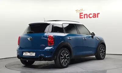 MINI Countryman 2011, 143240 км, за 2973.24 USD