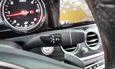 Mercedes-Benz E-Class 2017, 111612 км, за 14136.82 USD - фото 9