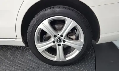 Mercedes-Benz E-Class 2017, 111612 км, за 14136.82 USD - фото 21