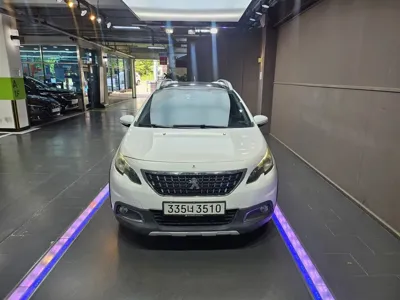 Peugeot 2008 2017, 168411 км, за 3835.4 USD