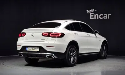 Mercedes-Benz GLC-Class 2021, 40198 км, за 27504.27 USD