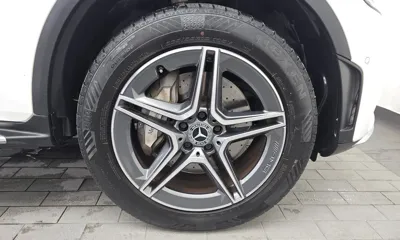 Mercedes-Benz GLC-Class 2021, 40198 км, за 27504.27 USD - фото 21
